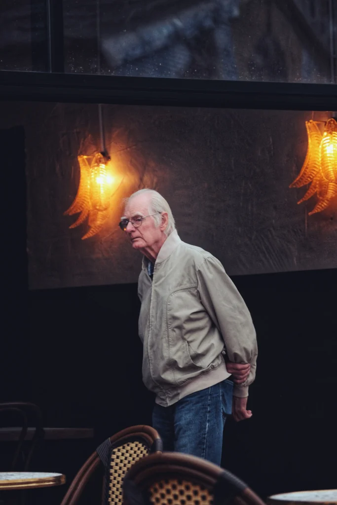 mees, tänav, valgustus, mõtted