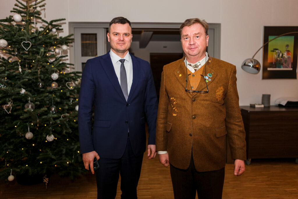 eesti jahimeeste selts, jahirahu, jõulud, pidu, sündmus, jahimees, Madis Kallas, minister