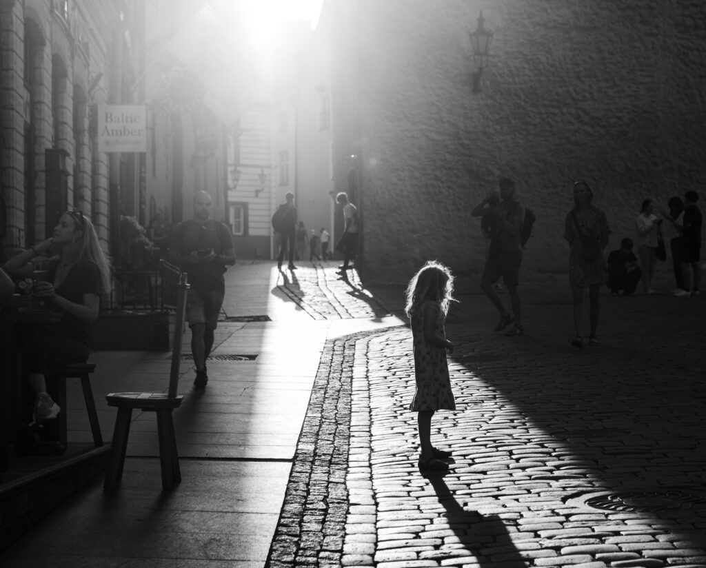 laps, valgus, vari, vanalinn, old town, tallinn, eesti, estonia